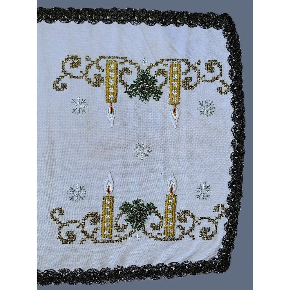 Holiday Xmas Candles Snowflakes Needlework Wool Runner Vtg / Antique 18x42